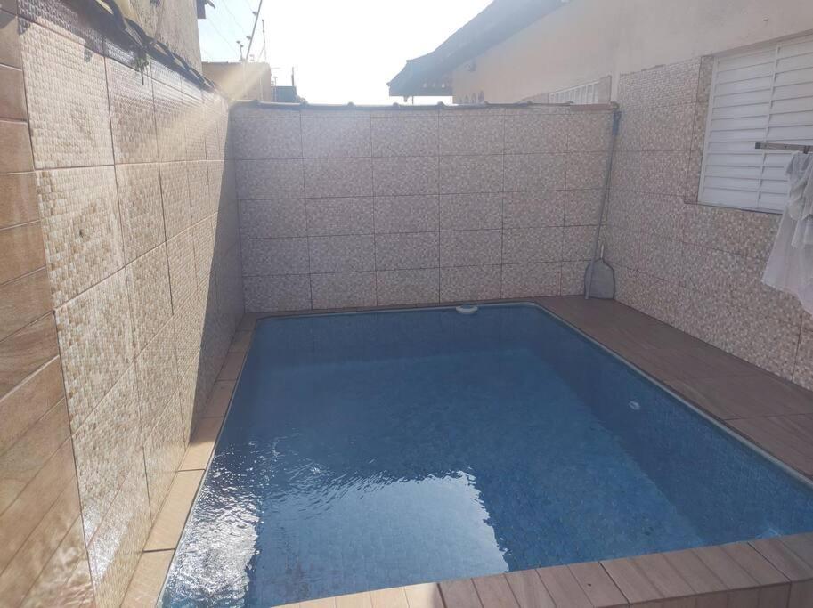 Вілла Casa Cond Fechado Com Piscina Diaria Gratis Ітанняен Екстер'єр фото